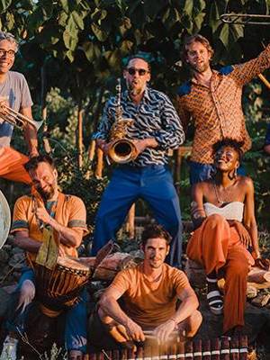 Balaphonics & Mary May Feat. Emma Lamadji